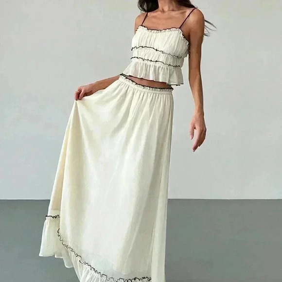 Apricot Casual Women's Vacation Contrast Trim Layered Camisole Top & Skirt - Picture 2 of 9